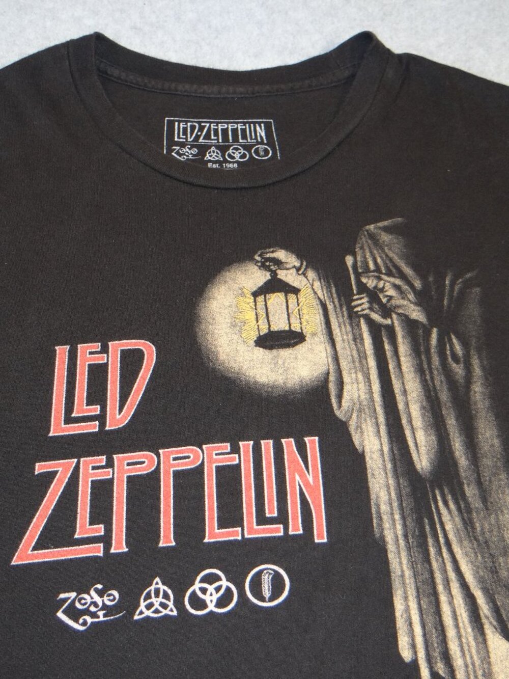 Men's Large Led Zeppelin T-shirt